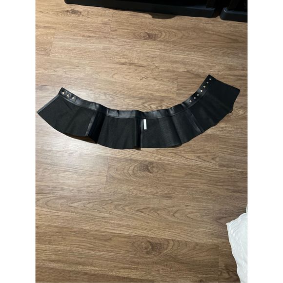 Faux Leather Peplum Belt - Black - Picture 7 of 9